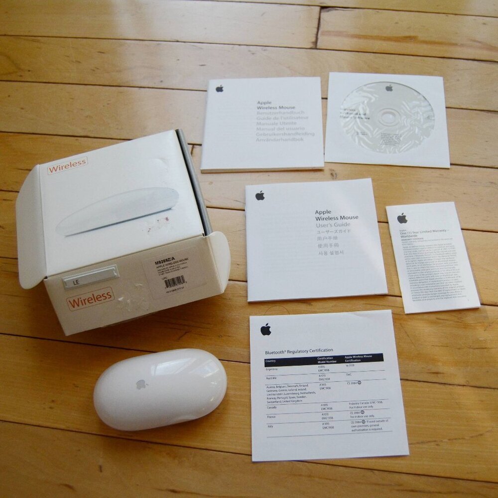 Apple Wireless Bluetooth Optical Mouse M9269Z/A